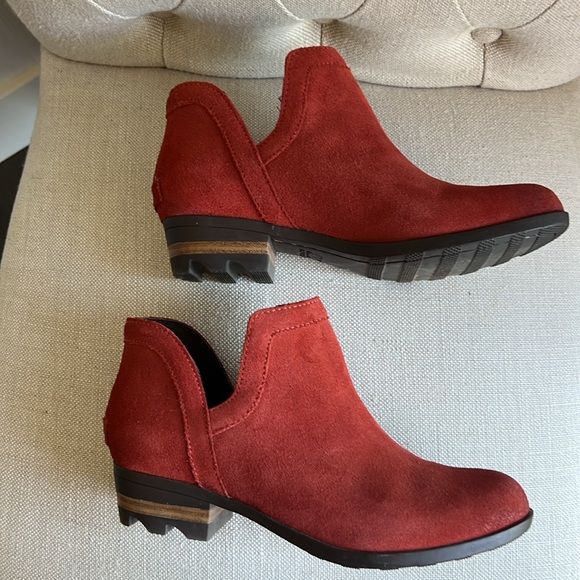 Sorel Women’s Lolla Cut-Out Bootie size 8.5 Red - Picture 4 of 9